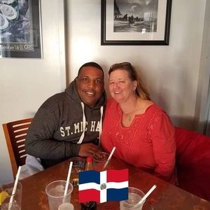 Meet your Posher, Efrain